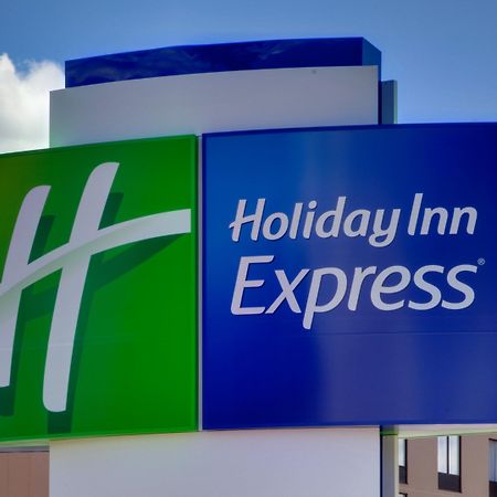 Holiday Inn Express & Suites Monterrey Valle By Ihg San Pedro Garza Garcia Bagian luar foto