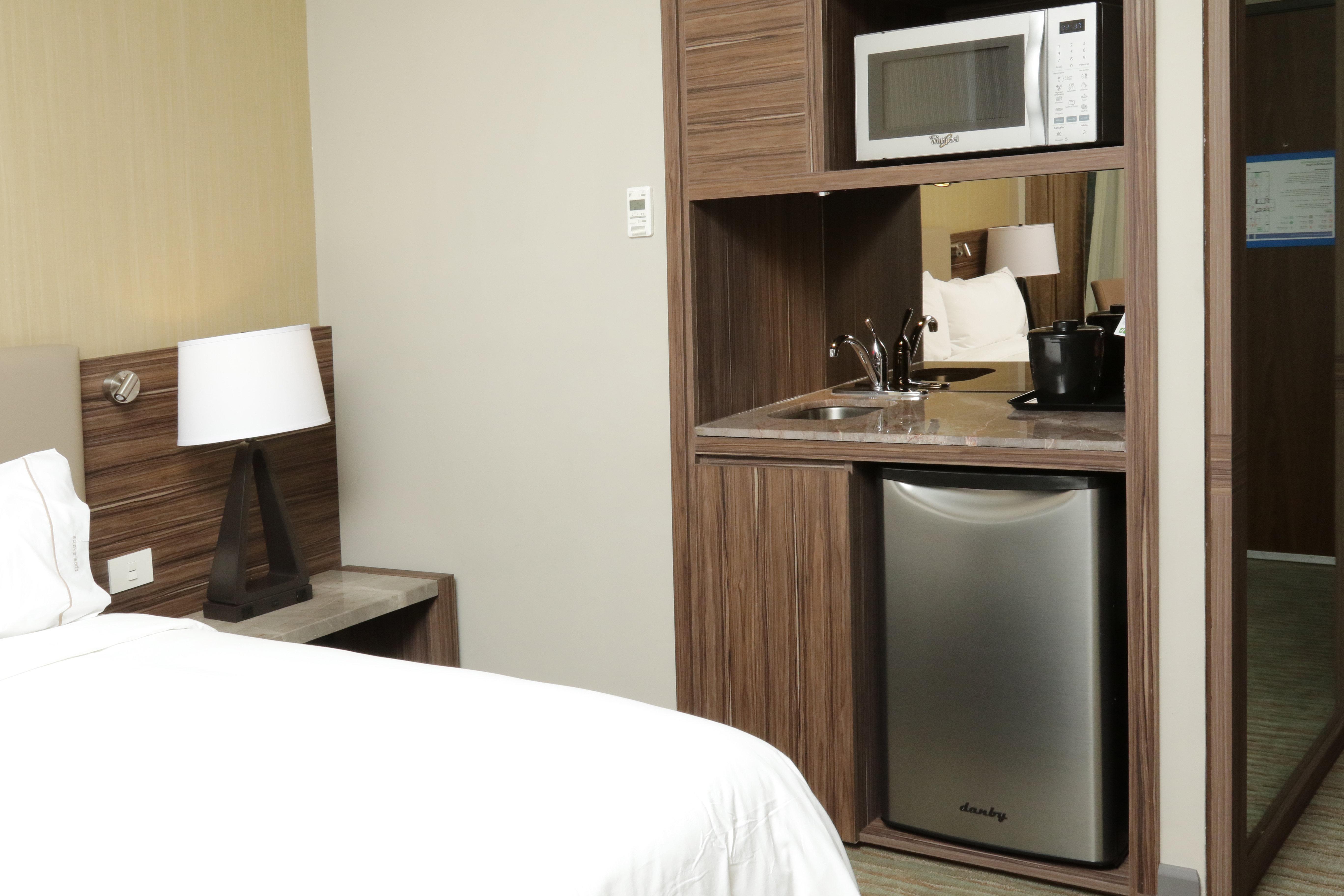 Holiday Inn Express & Suites Monterrey Valle By Ihg San Pedro Garza Garcia Bagian luar foto