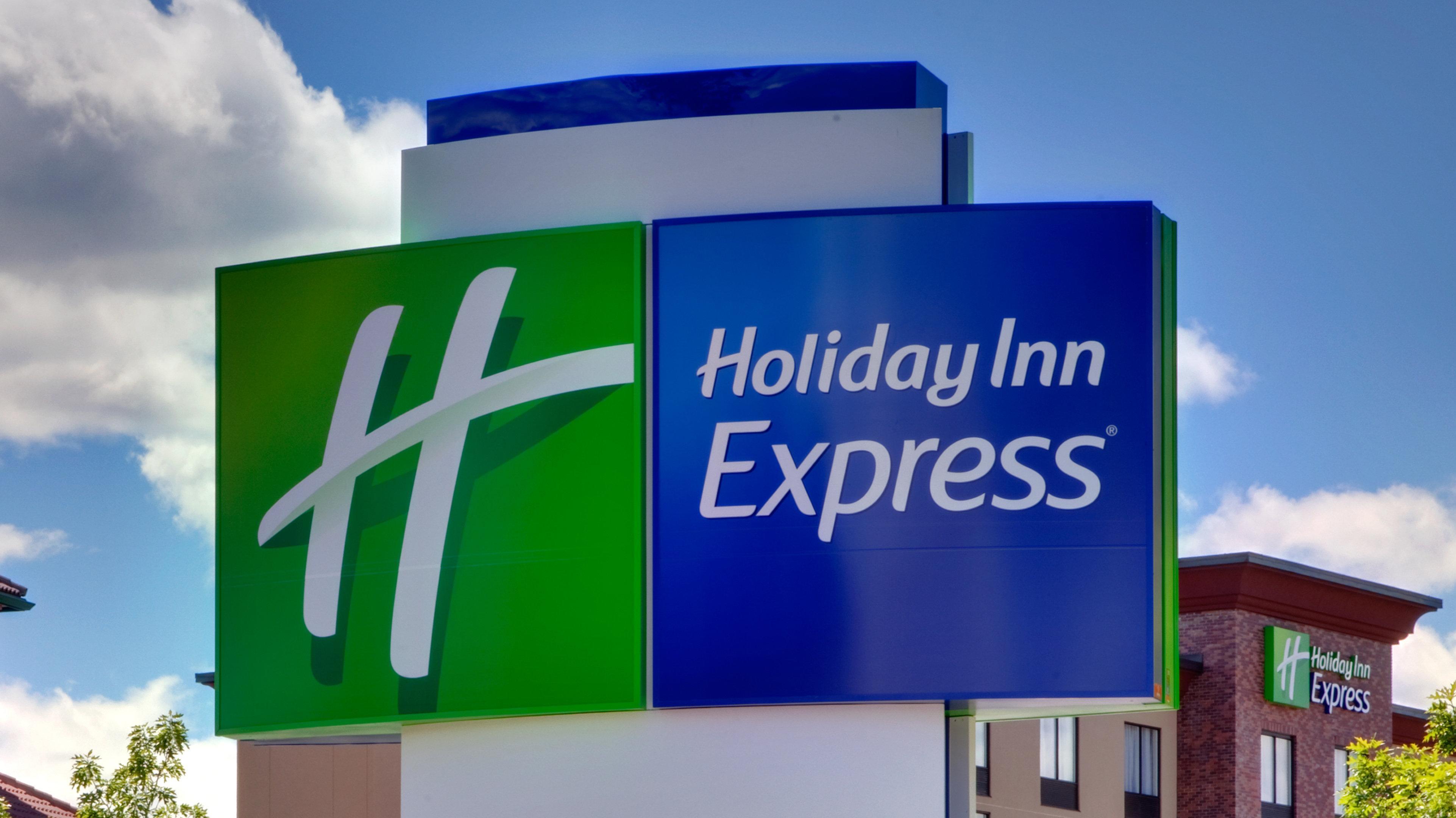 Holiday Inn Express & Suites Monterrey Valle By Ihg San Pedro Garza Garcia Bagian luar foto